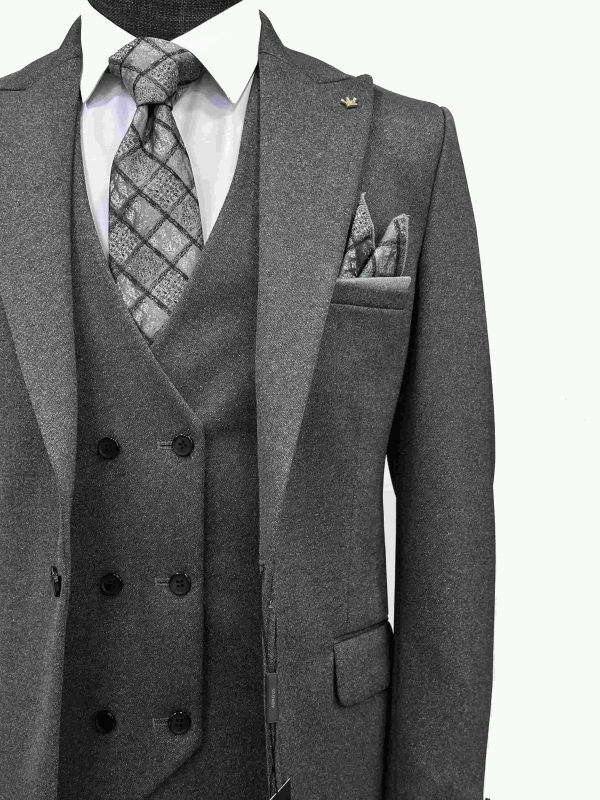 Men Charcoal Suit Dubai-3